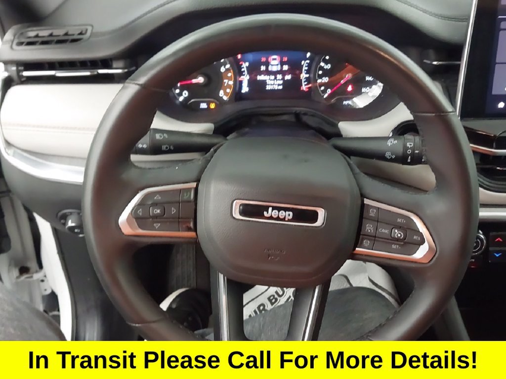 Used 2023 Jeep Compass Limited w/ Sun and Sound Group AWD/4WD image 3