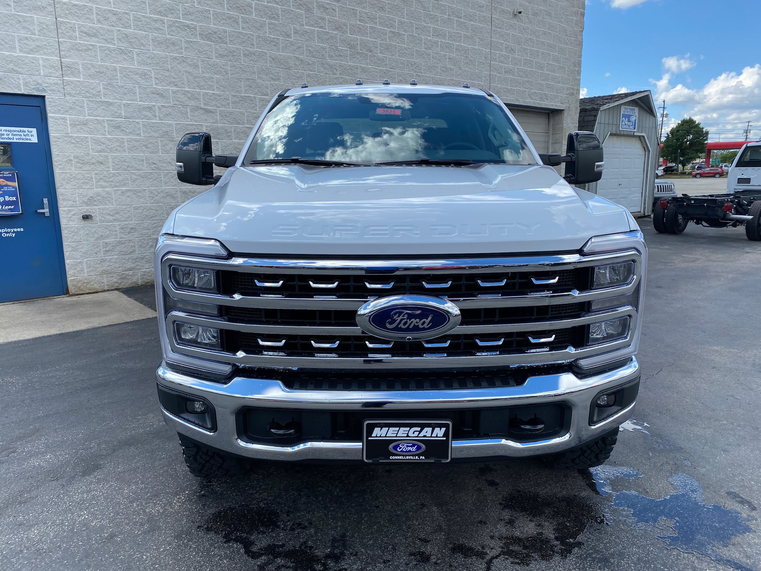 New 2026 Ford F250 Lariat w/ Tremor Off-Road Package AWD/4WD image 15