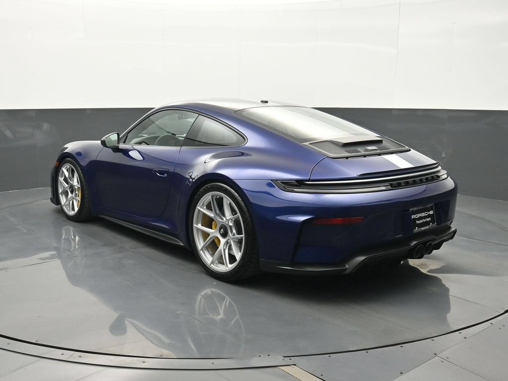New 2026 Porsche 911 GT3 RWD image 3