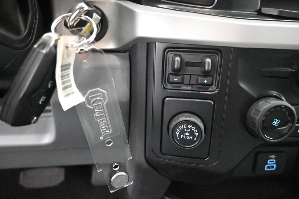New 2026 Ford F350 XLT RWD image 21