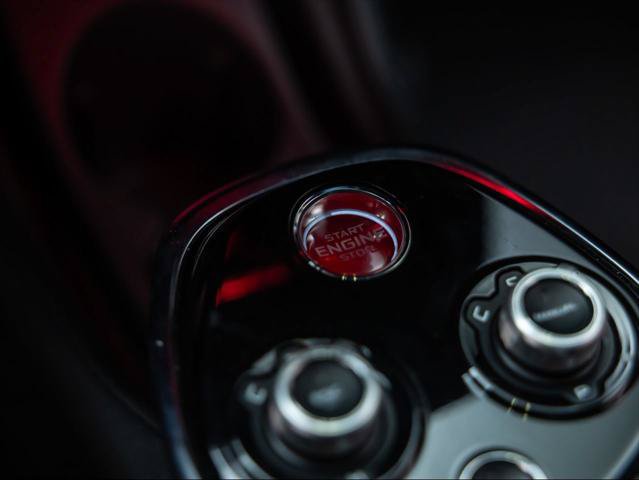 Used 2023 McLaren GT RWD image 25