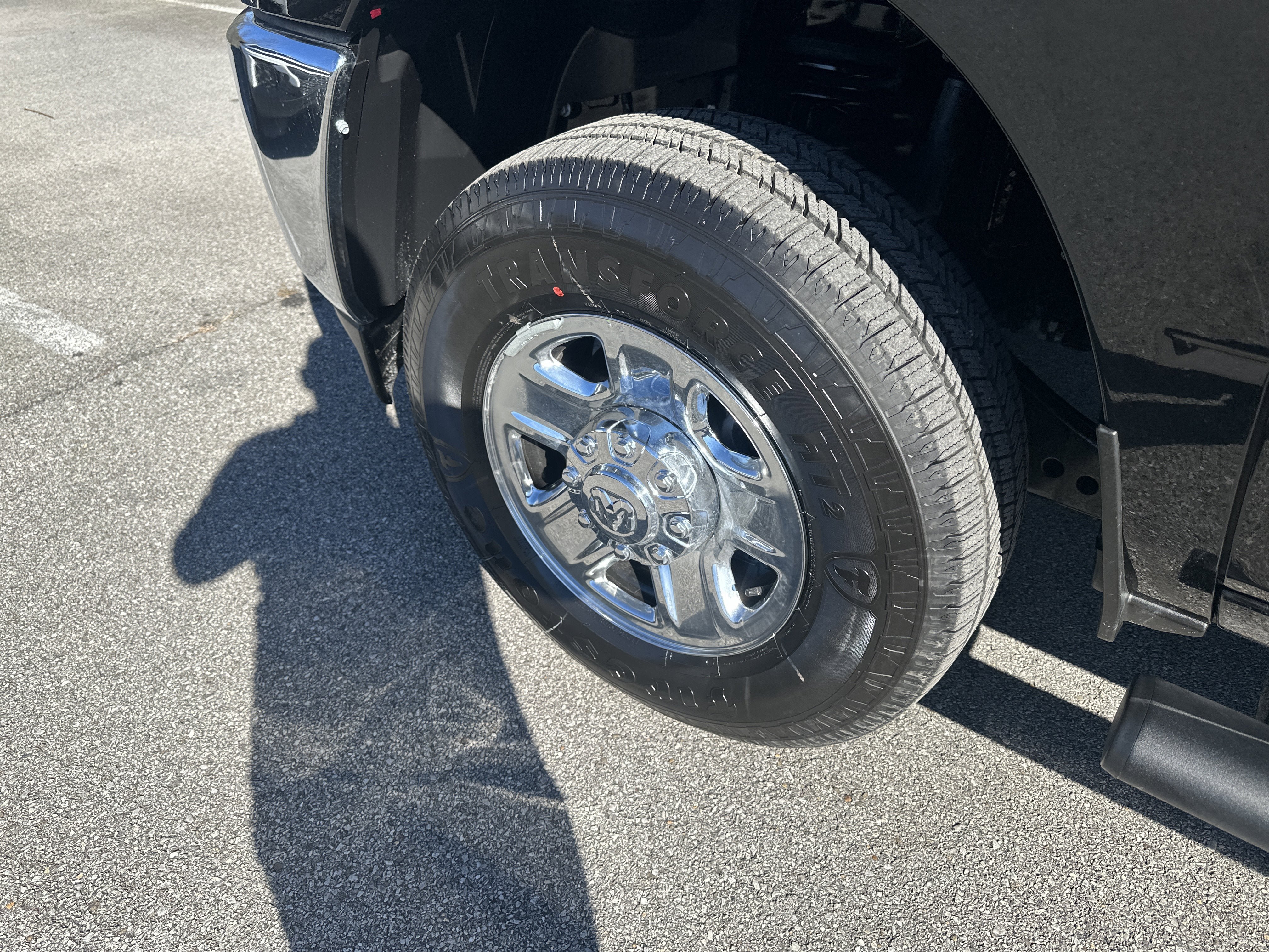 New 2026 RAM 2500 Tradesman AWD/4WD image 12