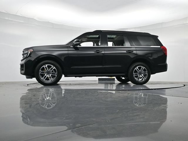 Used 2025 Ford Expedition Active AWD/4WD image 41
