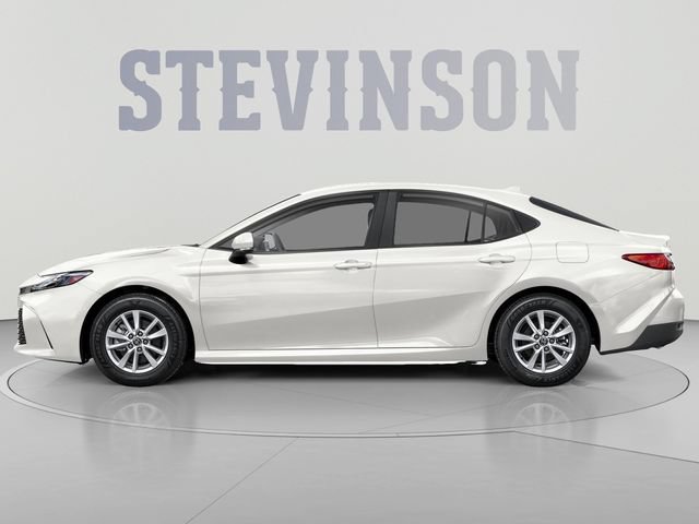 Used 2025 Toyota Camry SE AWD/4WD image 3
