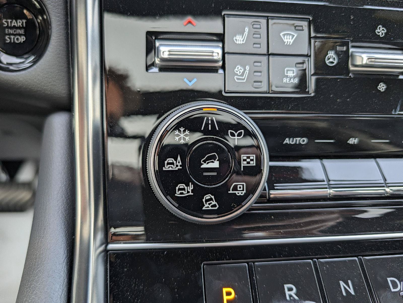 New 2026 Nissan Armada PRO-4X AWD/4WD image 41