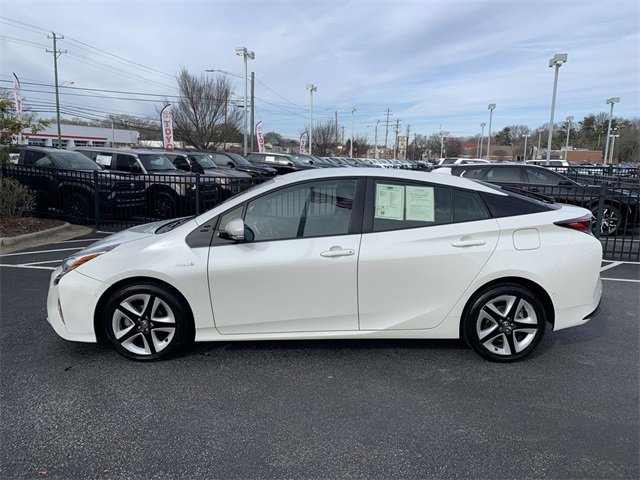 Used 2017 Toyota Prius Four Touring image 5