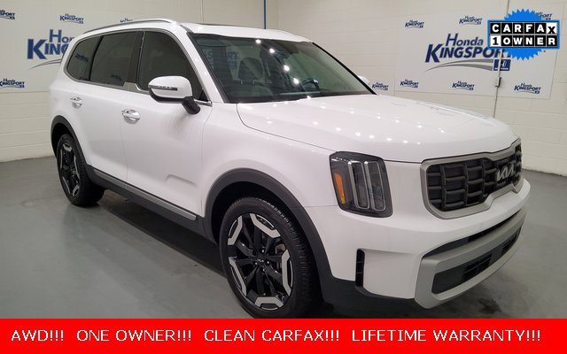 Used 2024 Kia Telluride S w/ S Sunroof Package