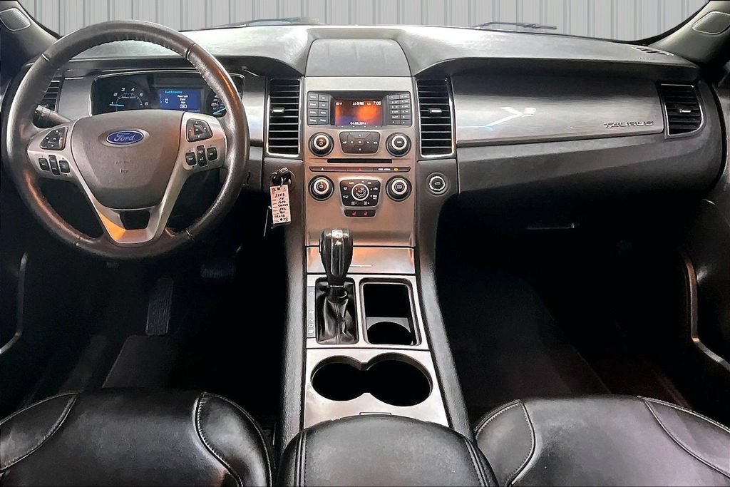 Used 2018 Ford Taurus SEL FWD image 7