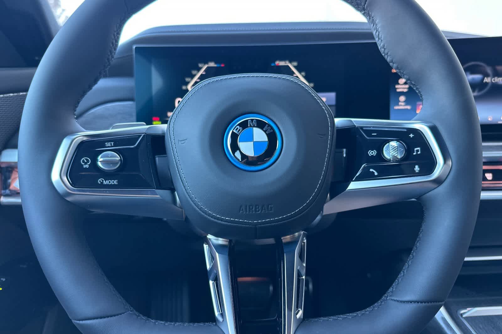 New 2025 BMW i7 eDrive50 w/ M Sport Package RWD image 25