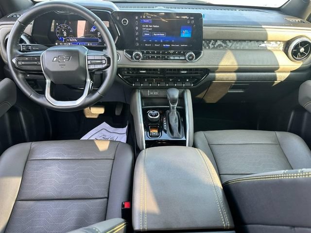 Used 2024 Chevrolet Colorado ZR2 w/ ZR2 Convenience Package III AWD/4WD image 11