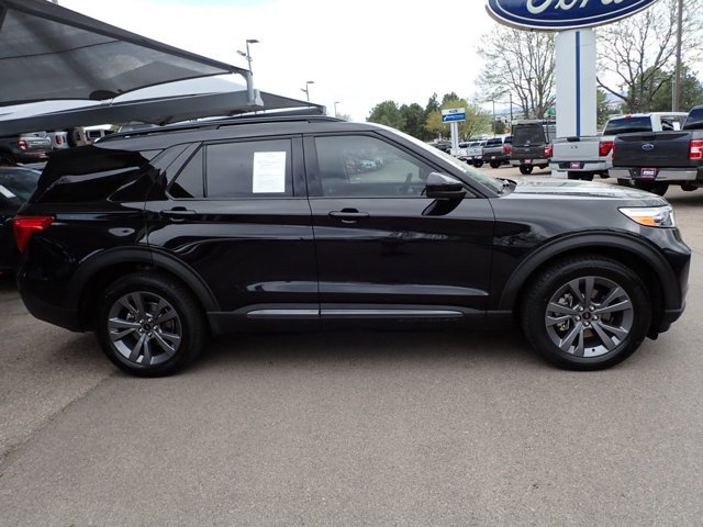 Certified 2023 Ford Explorer XLT w/ Equipment Group 202A AWD/4WD image 5