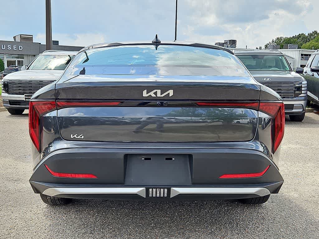 Used 2025 Kia K4 FWD image 5