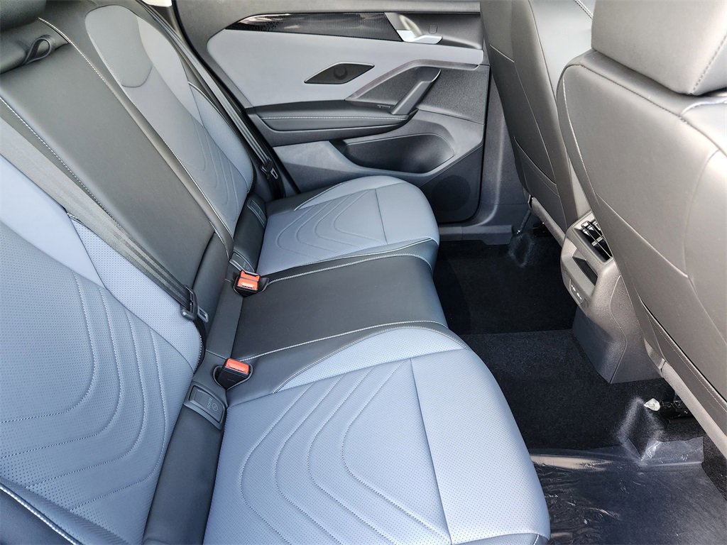 New 2026 Volkswagen Tiguan SE image 21