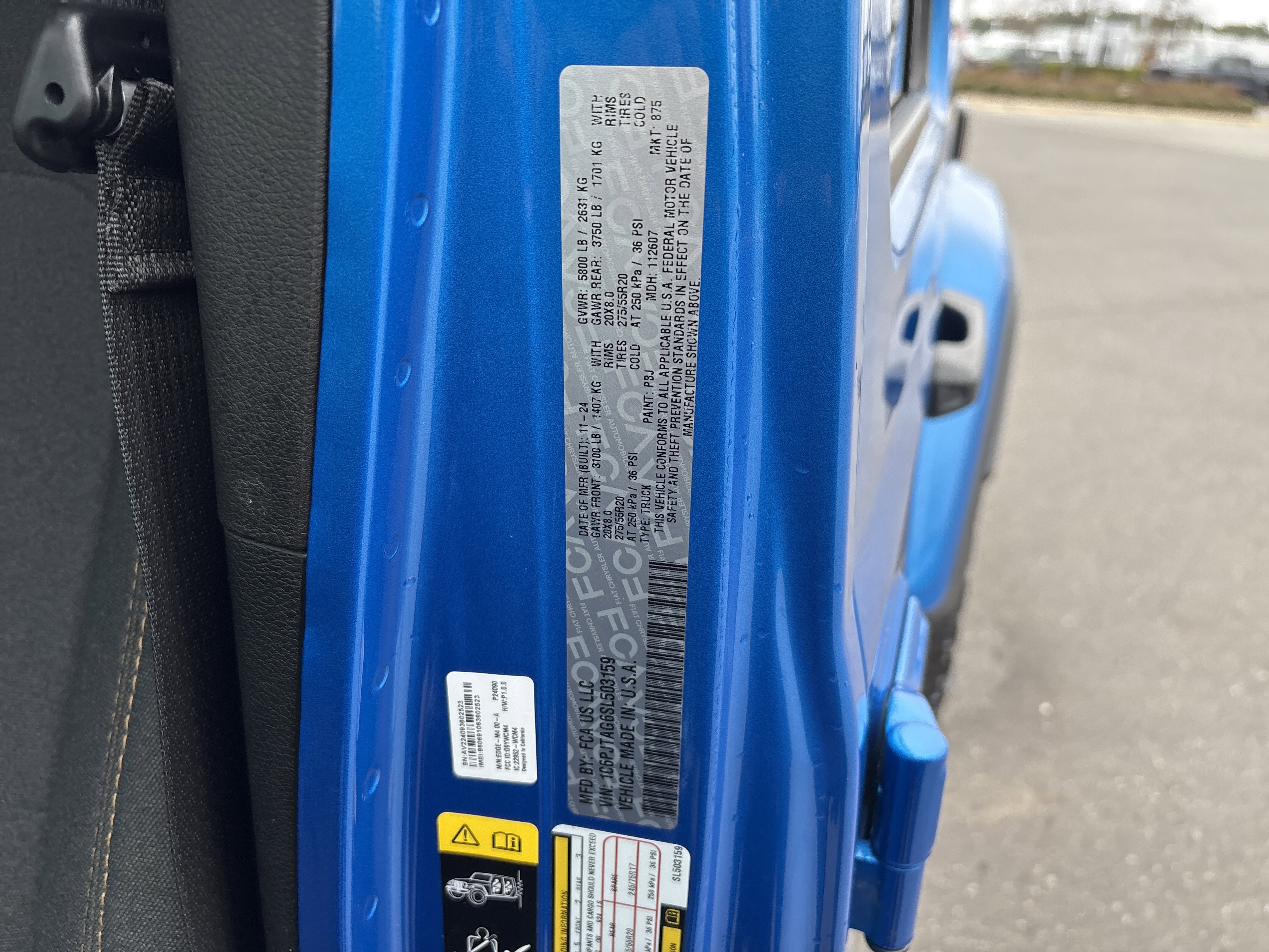 Certified 2025 Jeep Gladiator Nighthawk image 35