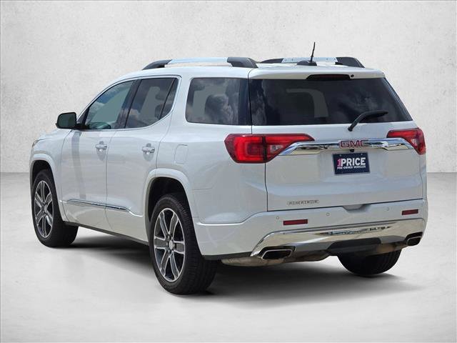 Used 2017 GMC Acadia Denali w/ Technology Package FWD image 7