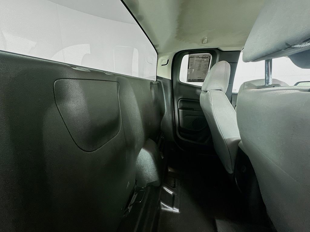 Used 2019 Chevrolet Colorado W/T image 25