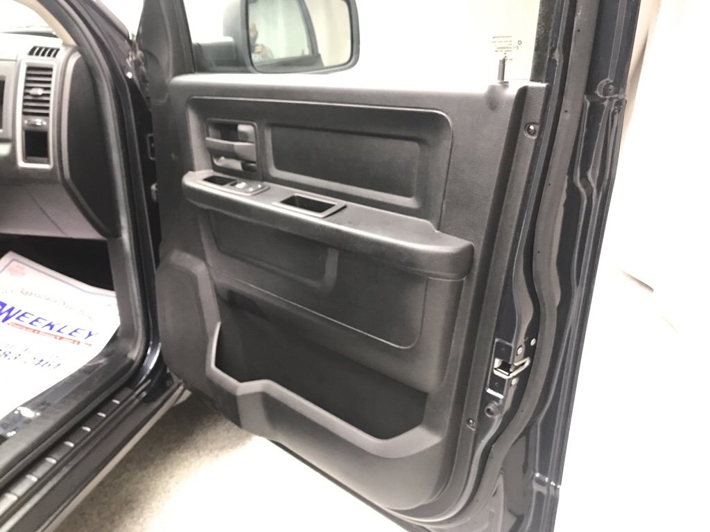 Used 2014 RAM 1500 Express image 18