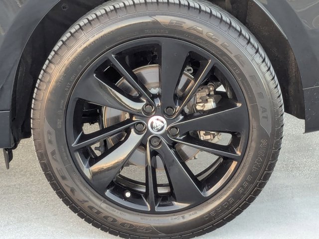 Used 2024 Jaguar F-PACE R-Dynamic S AWD/4WD image 25