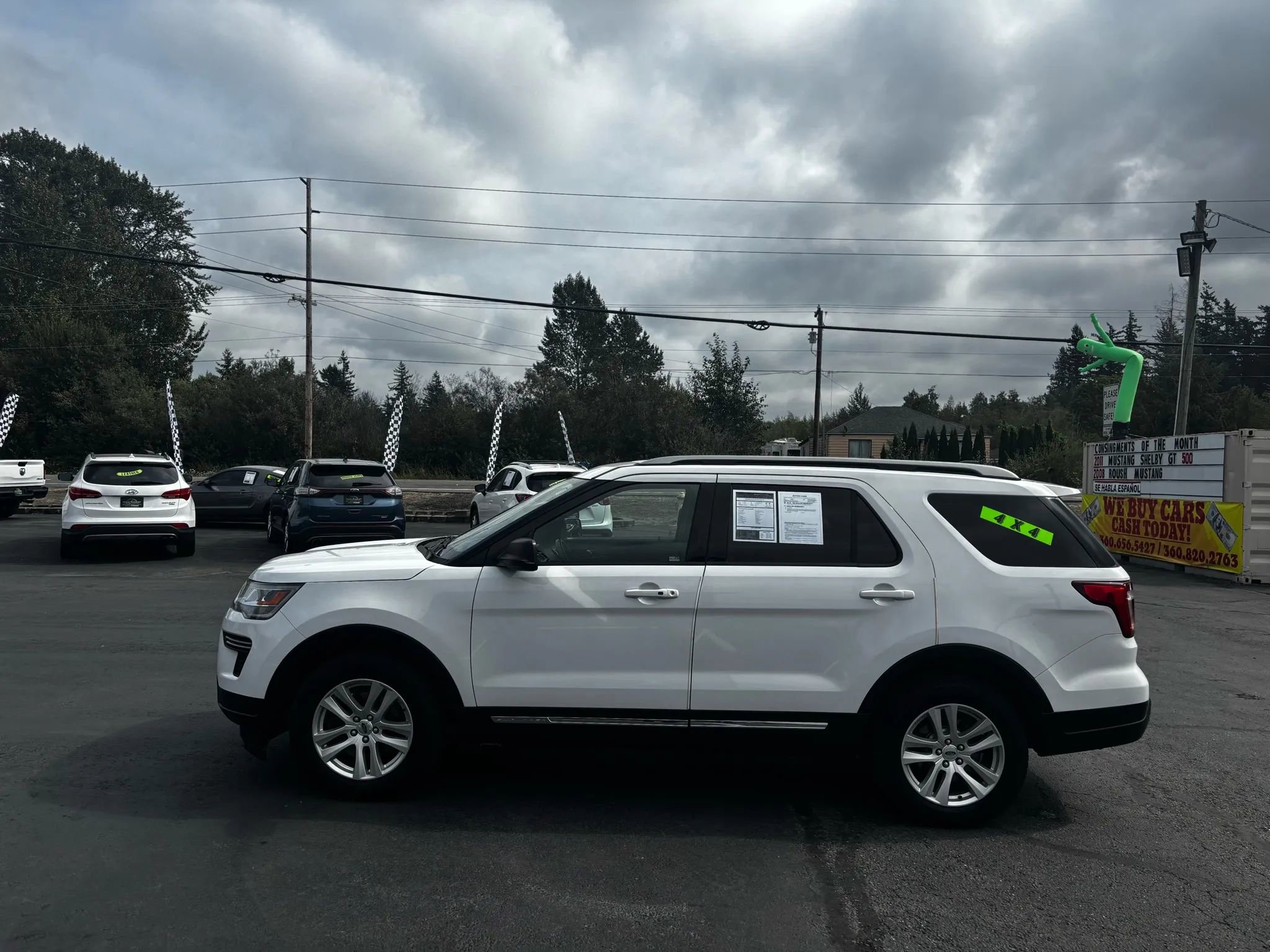 Used 2019 Ford Explorer XLT w/ Class III Trailer Tow Package image 4