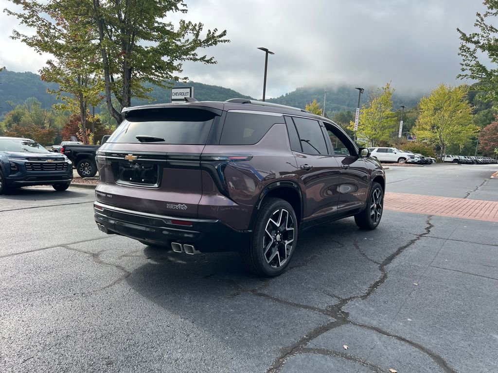 New 2026 Chevrolet Traverse High Country w/ LPO, Floor Liner Package image 3