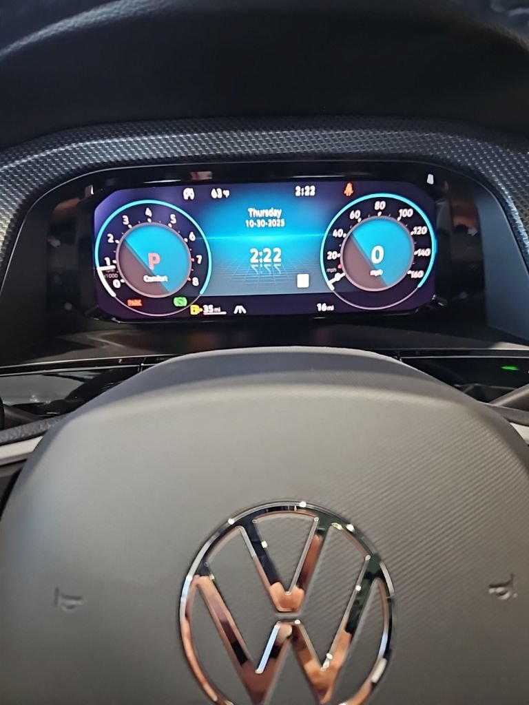 New 2026 Volkswagen Atlas Cross Sport SEL R-Line AWD/4WD image 35