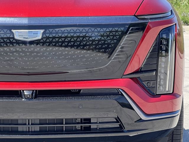 New 2026 Cadillac Vistiq Sport image 9