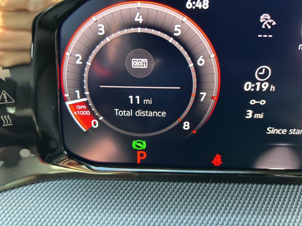 New 2026 Volkswagen GTI SE FWD image 26