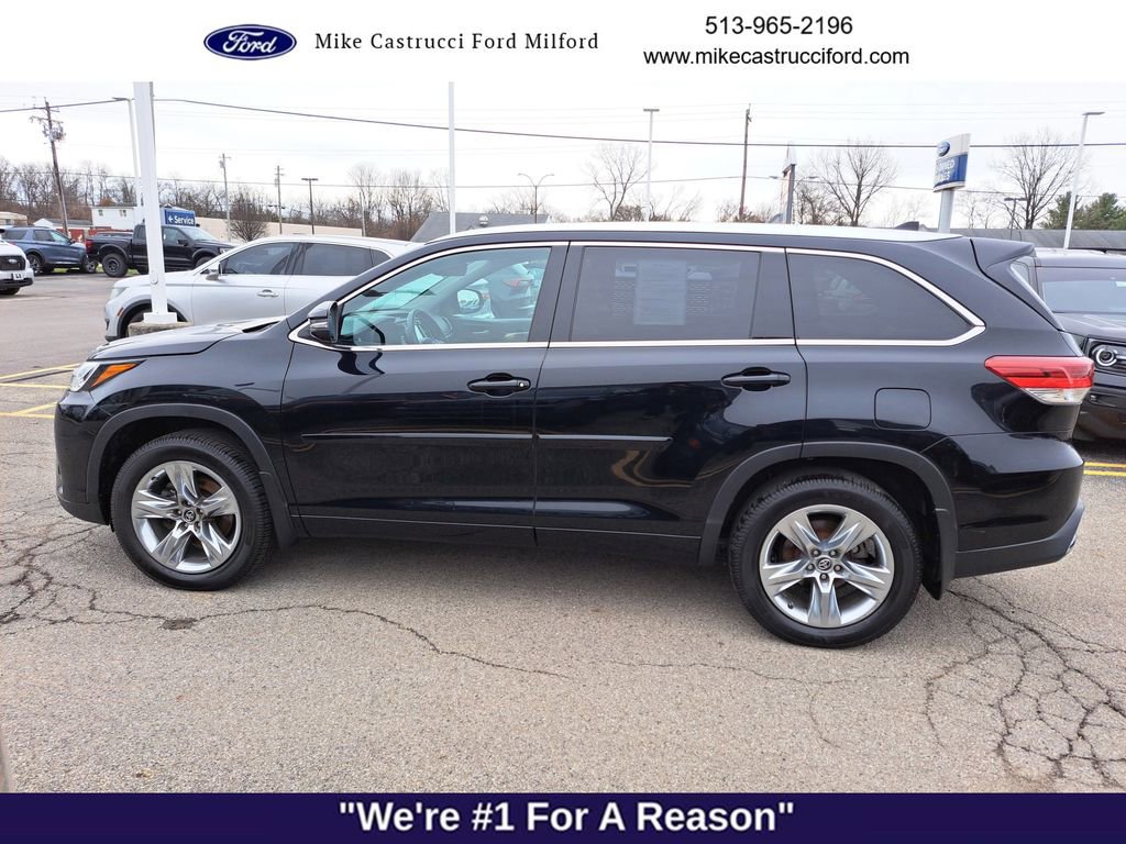 Used 2019 Toyota Highlander Limited image 2