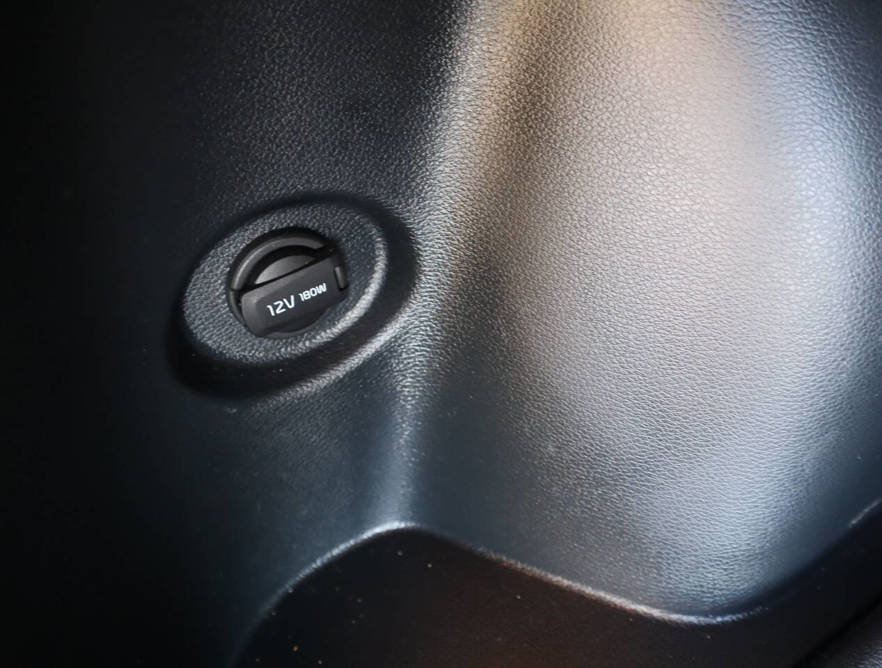 Used 2024 Kia Soul EX image 35