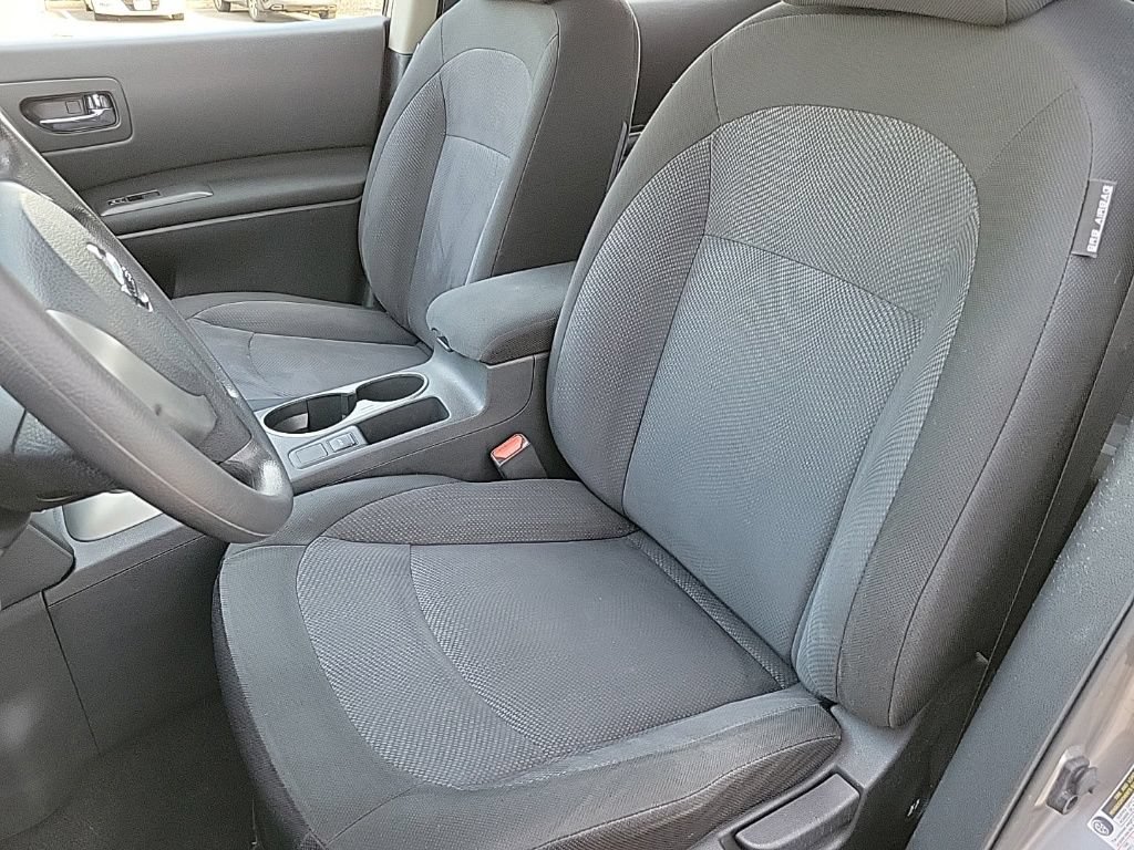 Used 2013 Nissan Rogue S AWD/4WD image 11