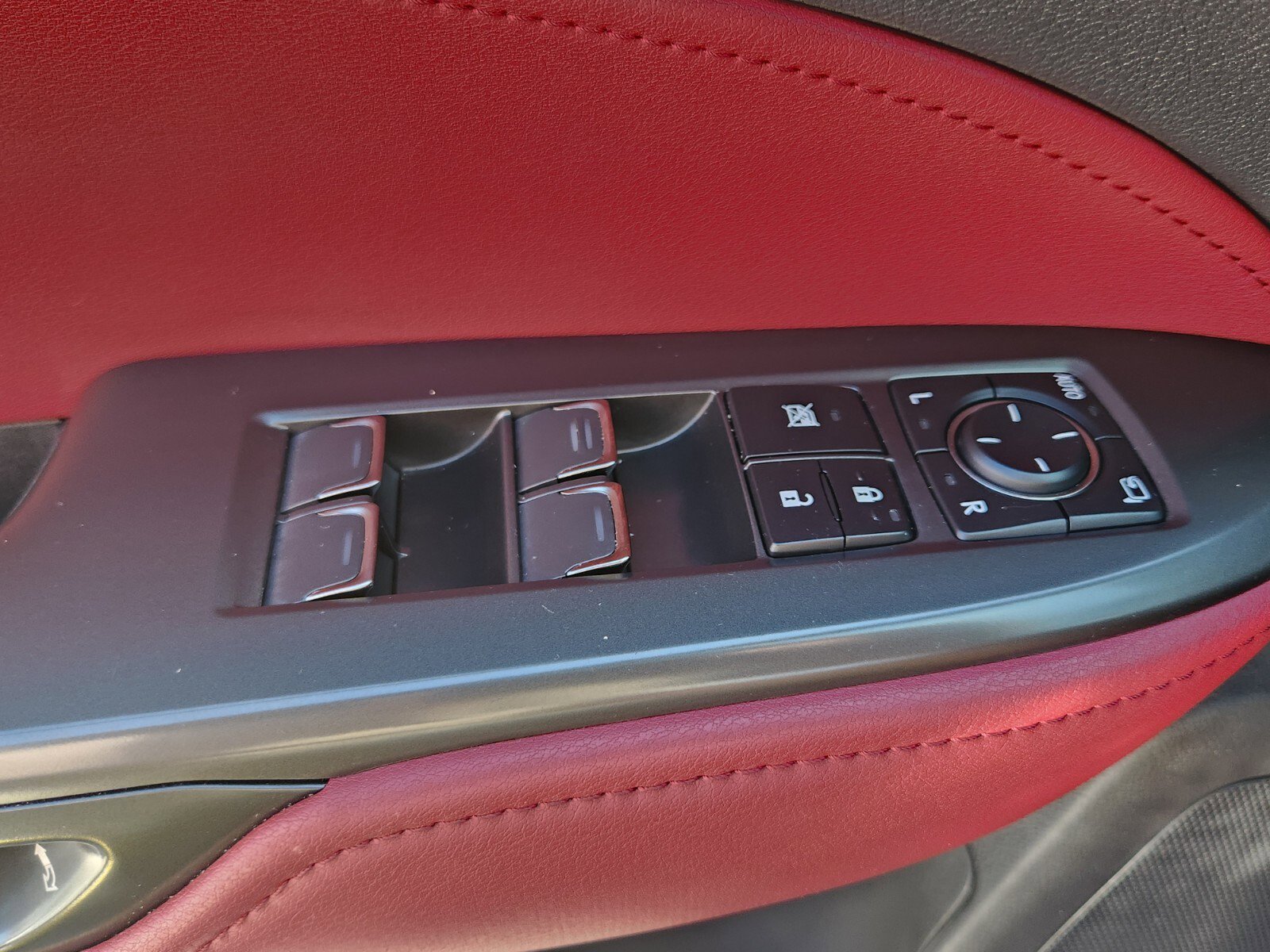 Used 2025 Lexus NX 350 NX 350 image 13