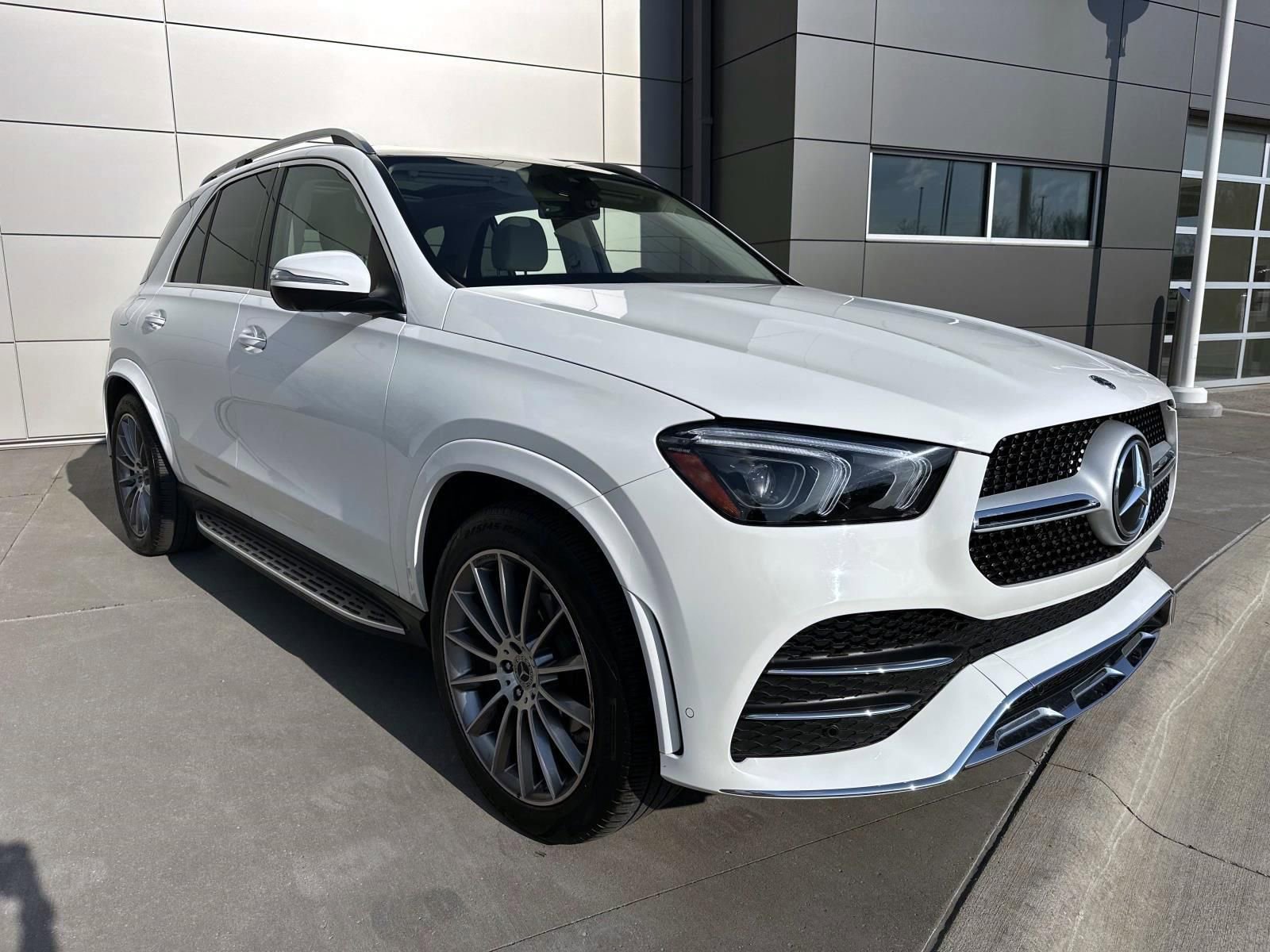 Used 2022 Mercedes-Benz GLE 350 4MATIC image 3