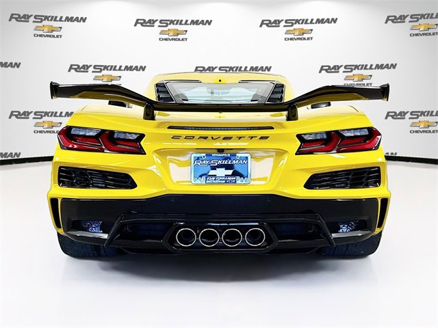 Used 2025 Chevrolet Corvette Z06 w/ Z07 Performance Package image 6
