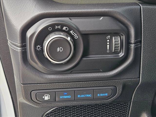 Used 2024 Jeep Wrangler High Altitude image 12
