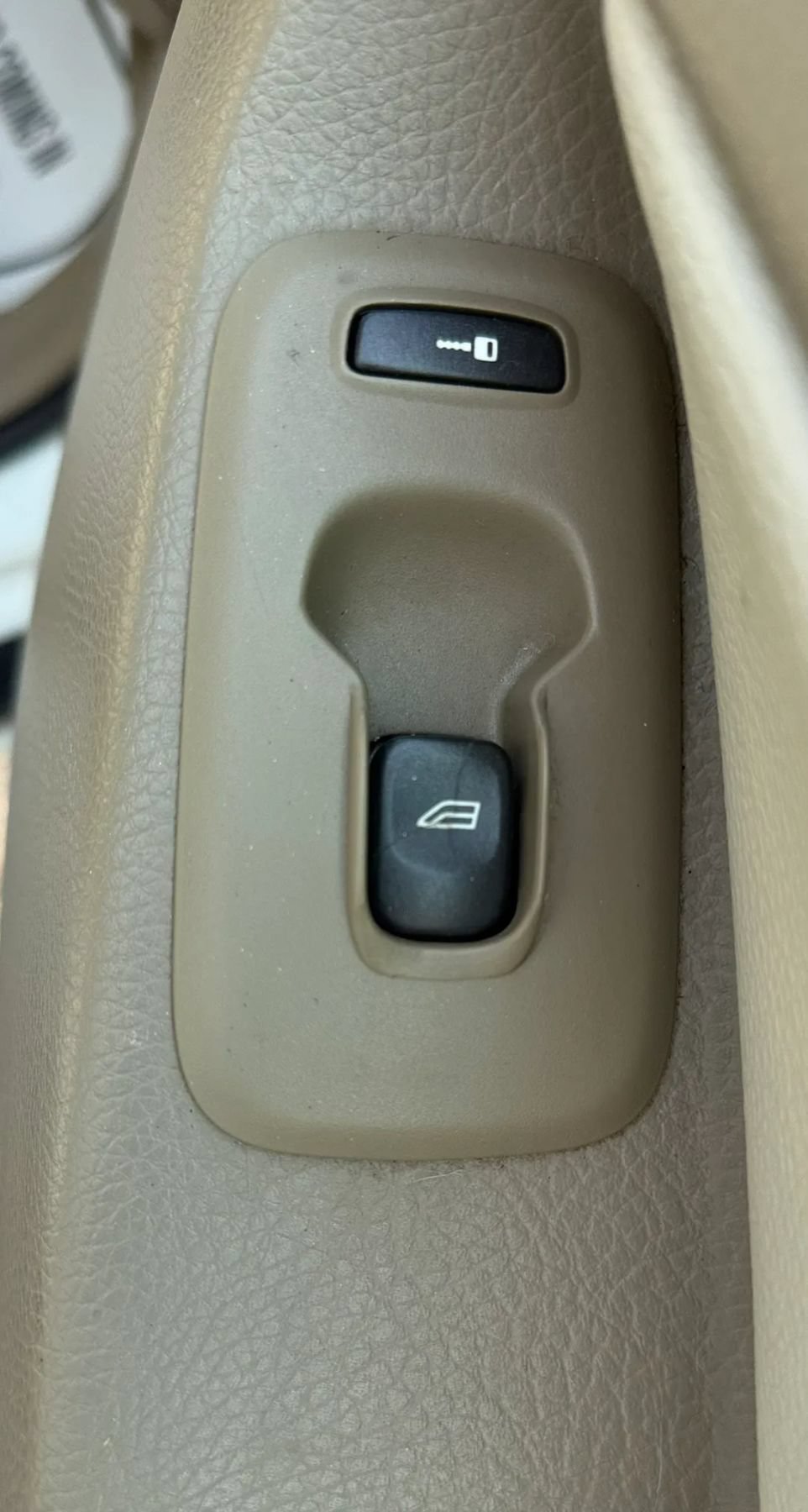 Used 2013 Volvo XC90 3.2 FWD image 36