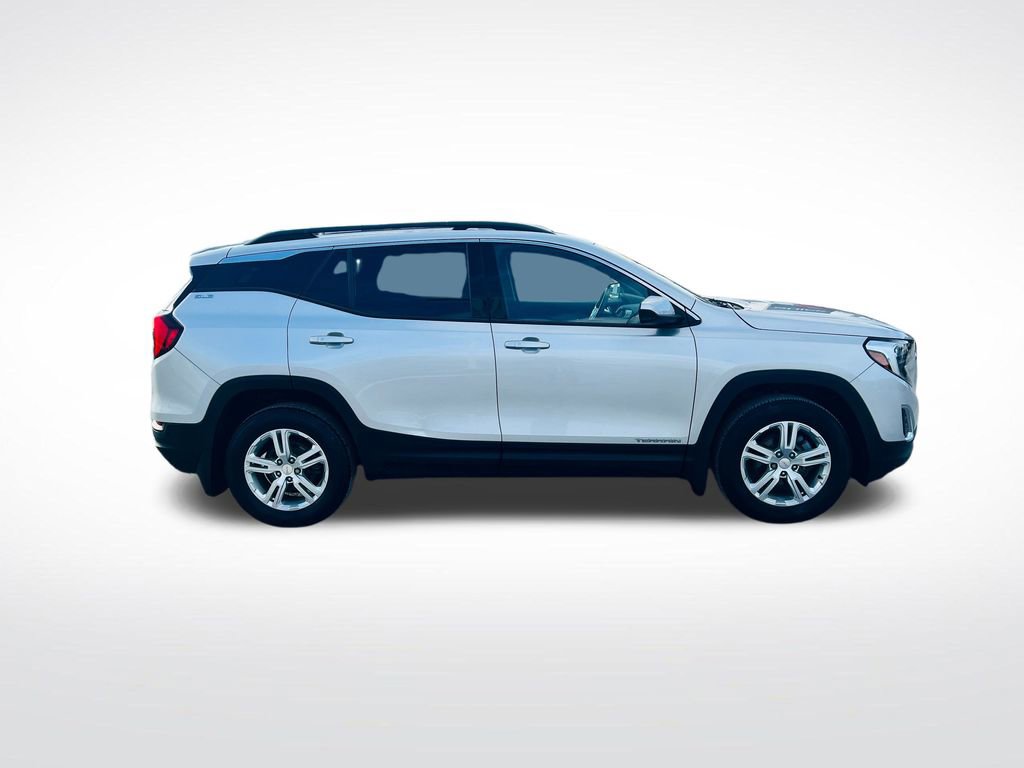 Used 2019 GMC Terrain SLE w/ Driver Convenience Package image 9
