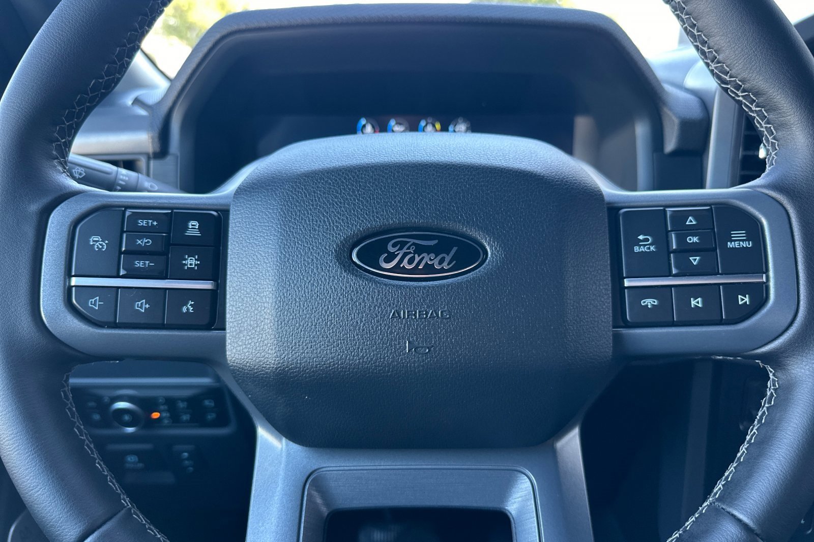 New 2025 Ford F150 XLT w/ Equipment Group 303A High image 23