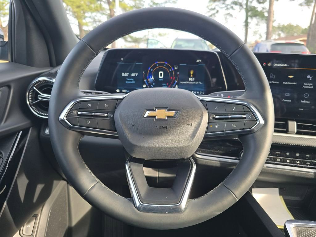 Used 2026 Chevrolet Equinox LT w/ Convenience Package II image 13