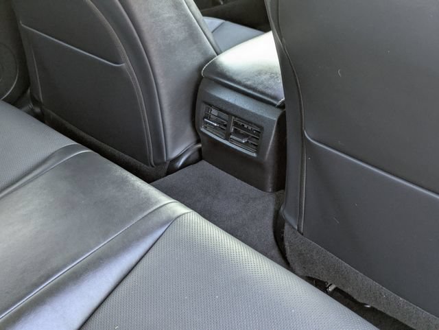 Used 2022 Lexus IS 350 F Sport w/ Dynamic Handling Package AWD/4WD image 33