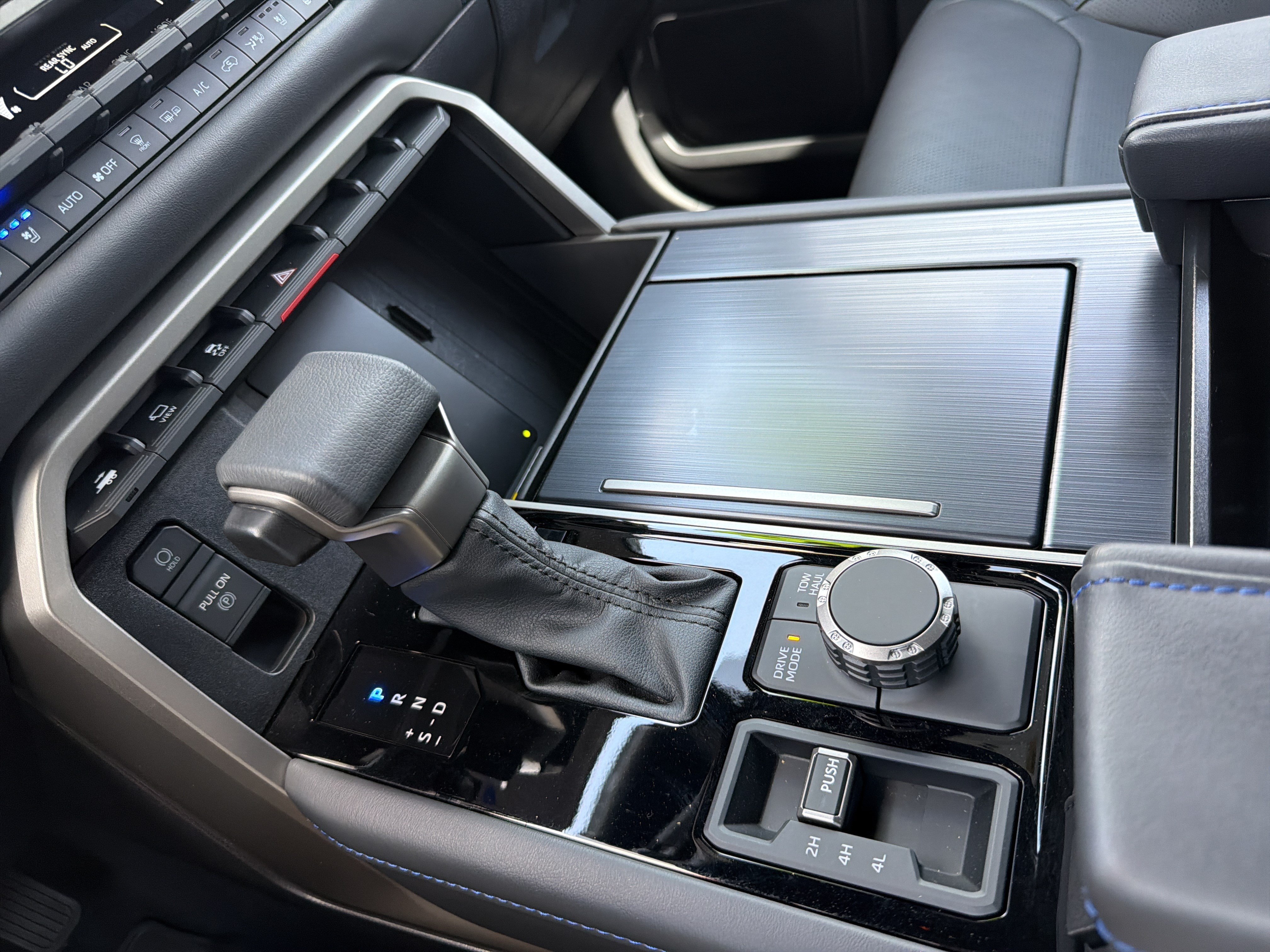 Certified 2026 Toyota Sequoia Platinum AWD/4WD image 9