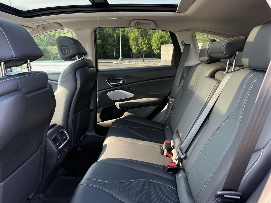 Used 2023 Acura RDX AWD w/ Technology Package image 17