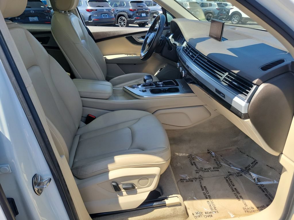 Used 2019 Audi Q7 2.0T Premium w/ Convenience Package AWD/4WD image 20