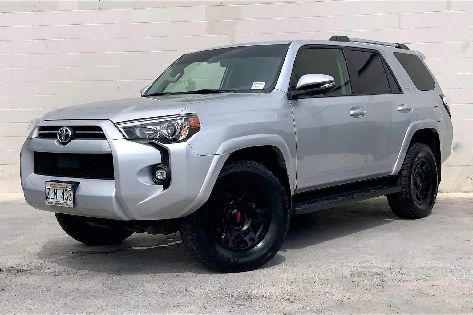 Used 2023 Toyota 4Runner SR5 Premium AWD/4WD video 1