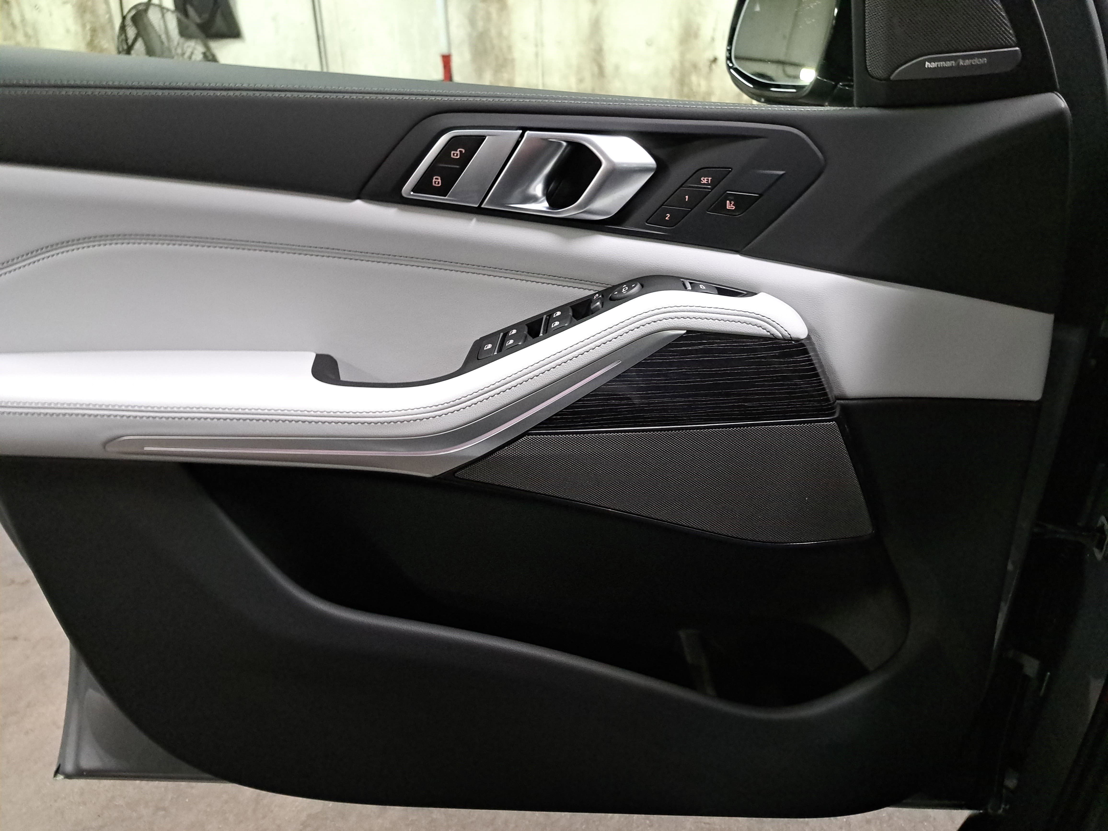 New 2026 BMW X5 xDrive40i w/ M Sport Package image 29