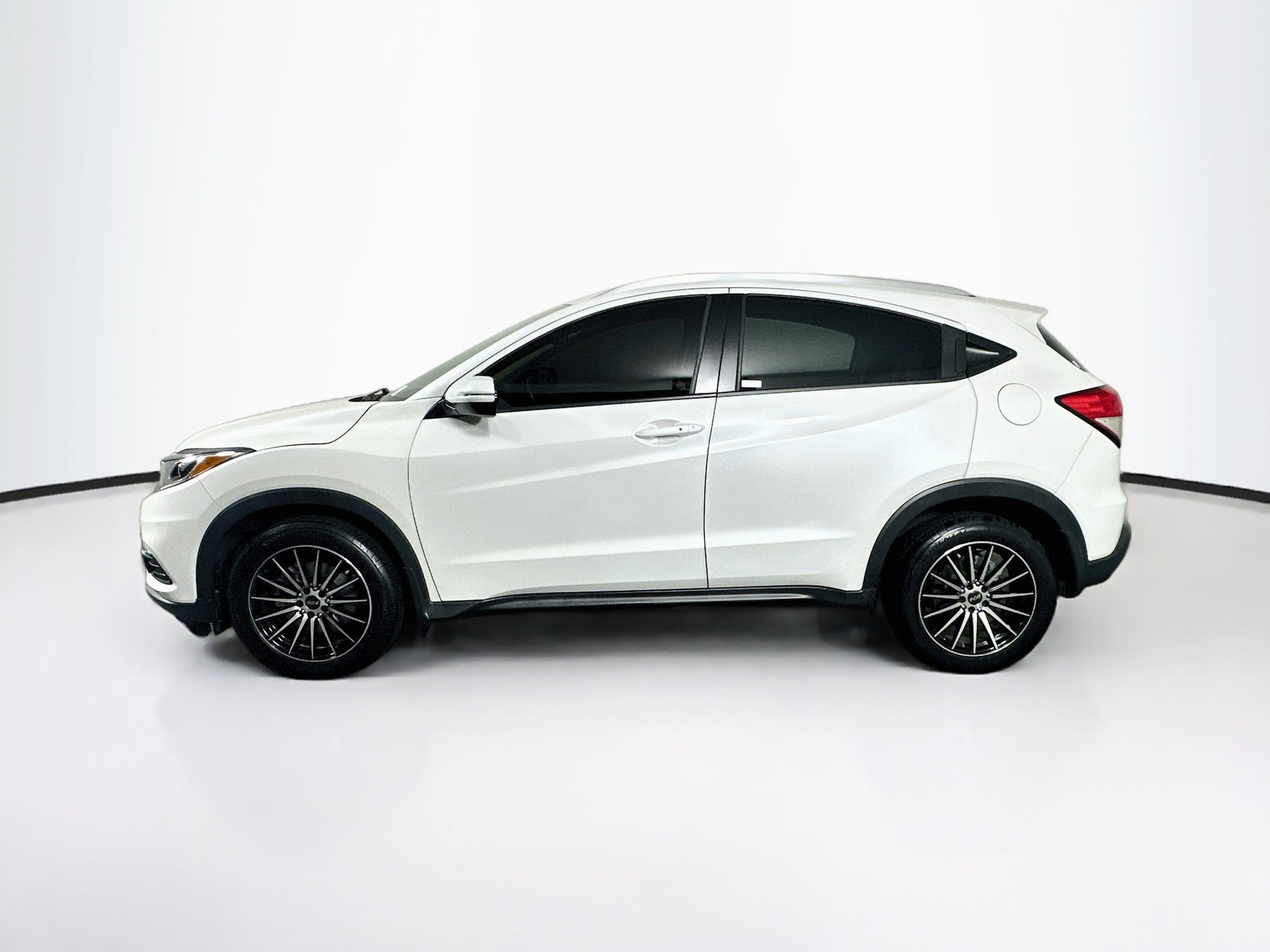 Used 2019 Honda HR-V EX-L image 4