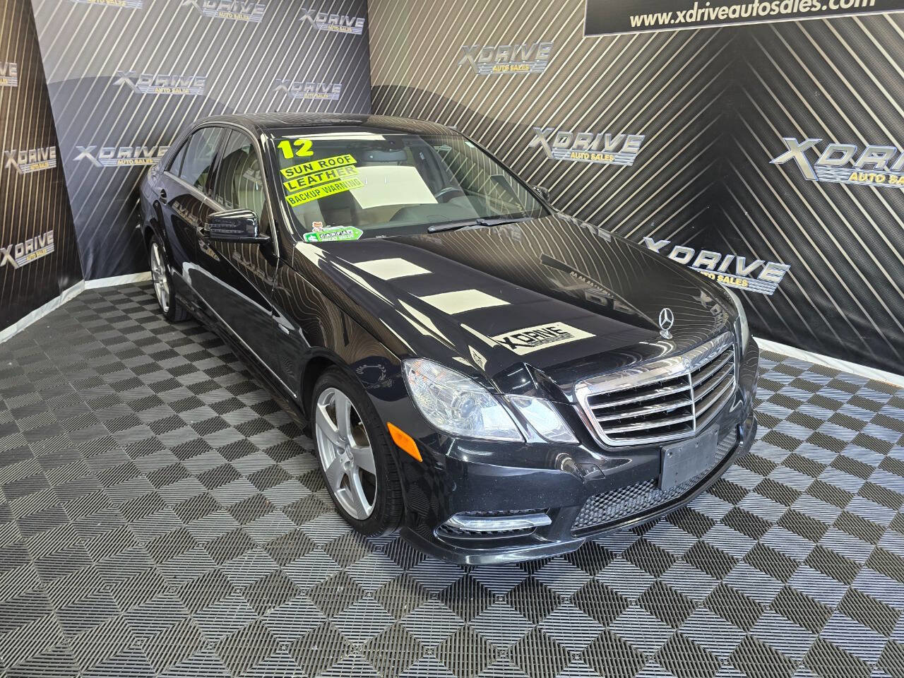 Used 2012 Mercedes-Benz E 350 4MATIC Sedan image 6