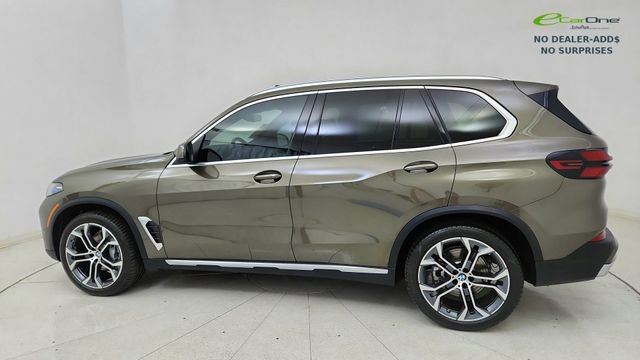 Used 2026 BMW X5 xDrive40i AWD/4WD image 4