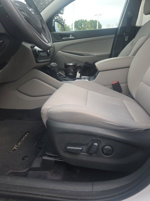 Used 2018 Hyundai Tucson SEL w/ Cargo Package FWD image 7