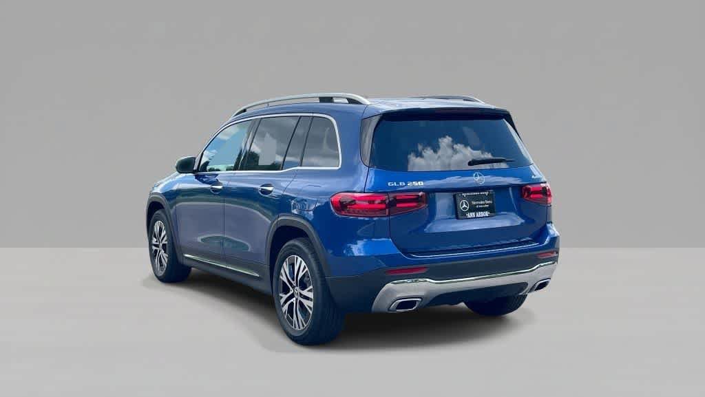 New 2026 Mercedes-Benz GLB 250 4MATIC image 6