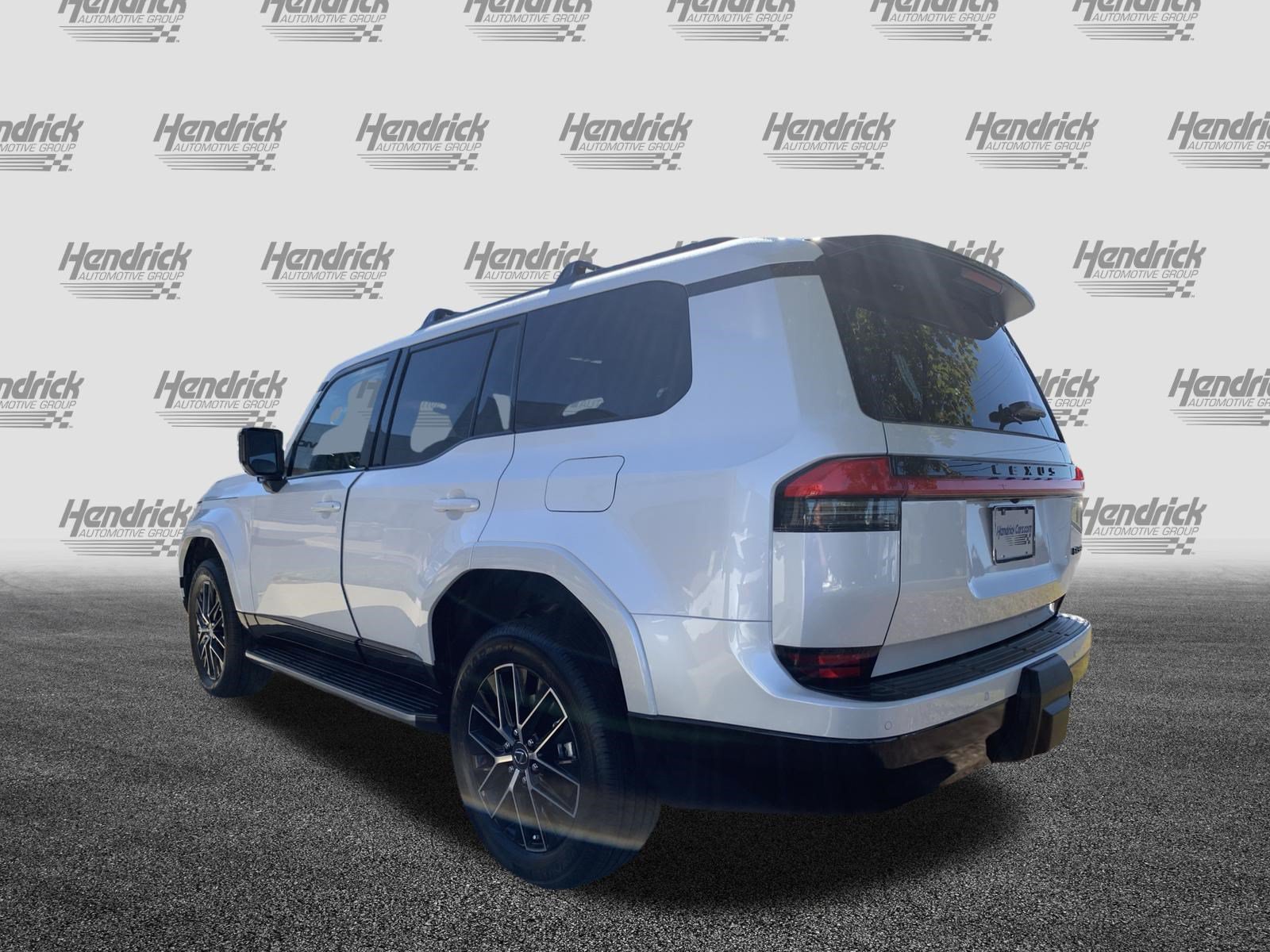 Used 2026 Lexus GX 550 w/ Accessory Package (2T) AWD/4WD image 8